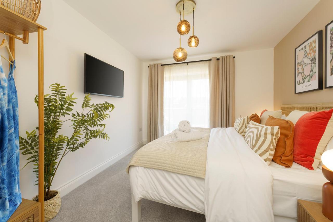 Alba - 2 Bedroom Luxury Apartment By Mint Stays ブリストル エクステリア 写真